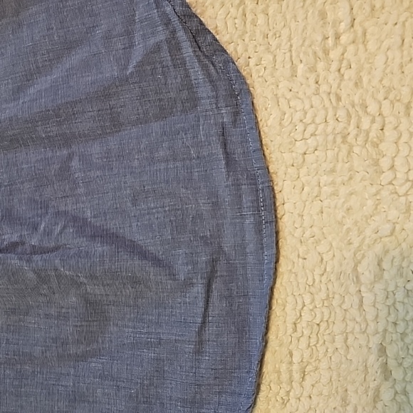 Gap size 2yrs, Soft Blue button down shirt.  In Excellent, like New ❤️ condition - Picture 7 of 8